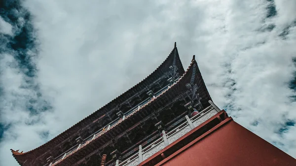 Una Toma Bajo Ángulo Del Monasterio Shaolin China — Foto de Stock