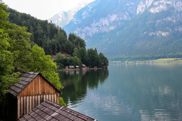 Ein Schöner Bergsee Den Österreichischen Alpen — Stockfoto