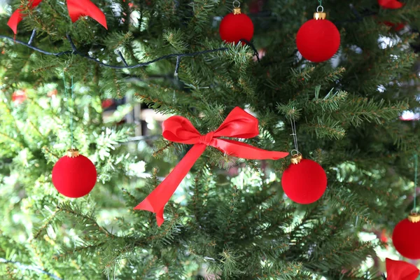 Primo Piano Delle Decorazioni Dell Albero Natale — Foto Stock