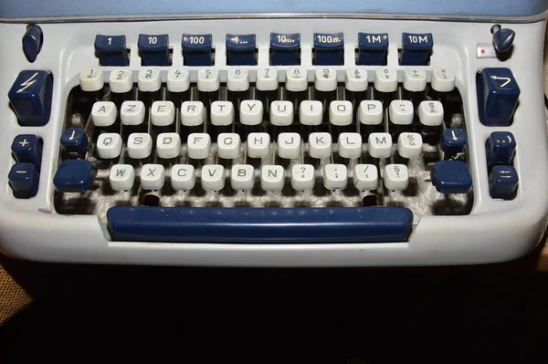 Een Close Shot Van Een Oude Typemachine — Stockfoto