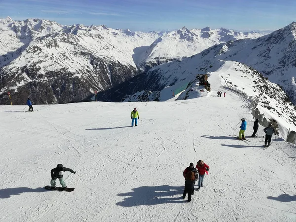 Slden Austria Stycznia 2020 Sport Zimowy Austriackich Alpach Słoneczny Dzień — Zdjęcie stockowe