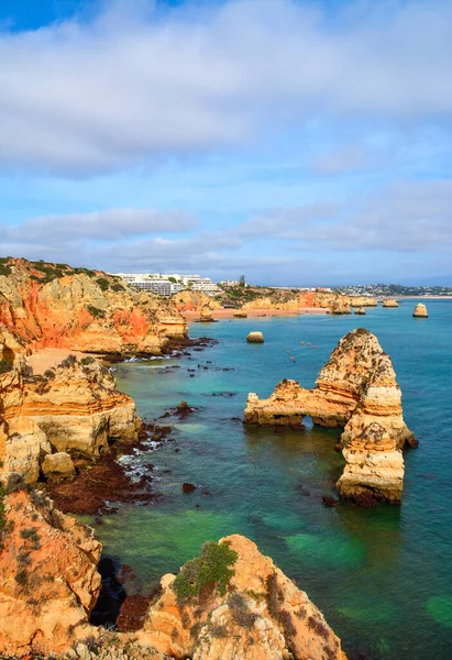 Függőleges Táj Egy Sziklás Strand Lagos Város Algarve Portugália — Stock Fotó