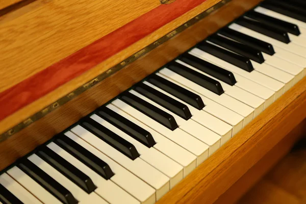 Closeup Shot Keys Wooden Piano — Stock Photo, Image