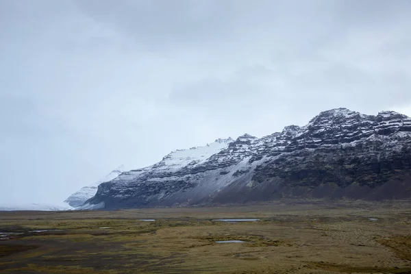 Uma Vista Fascinante Bela Paisagem Montanhosa Islândia — Fotografia de Stock