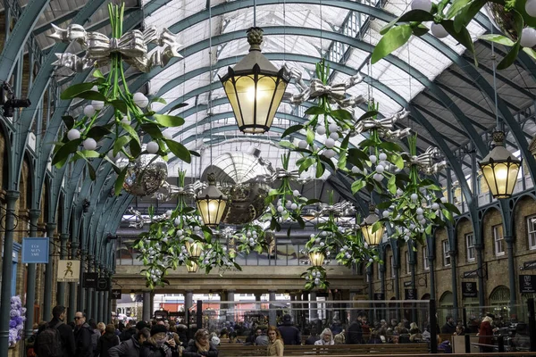 Londýn Spojené Království Listopad 2019 Covent Garden Vánoce Dekoracemi — Stock fotografie