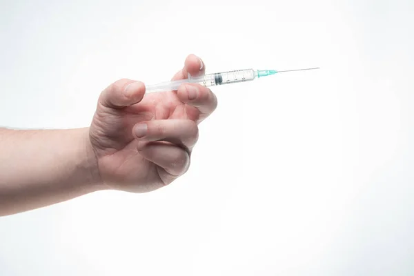 Hand Som Håller Spruta Isolerad Vit Bakgrund Coronavirus Vaccine Concept — Stockfoto