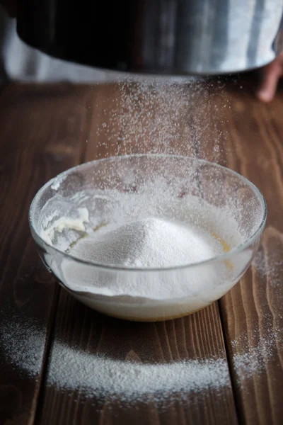 Vertical Shot Flour Glass Bowl Wooden Table — Stock Photo, Image