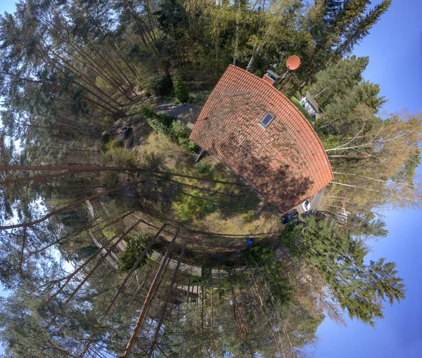 Panorama Circular Partir Fotografias Aéreas Compostas Uma Pequena Típica Casa — Fotografia de Stock