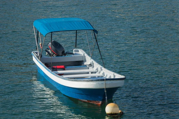 Primer Plano Pequeño Barco Pesquero Puerto — Foto de Stock