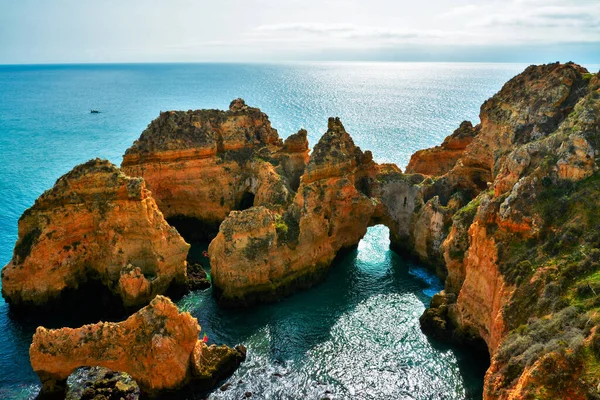 Krajina Ponta Piedade Obklopená Mořem Pod Slunečním Světlem Lagosu Portugalsko — Stock fotografie
