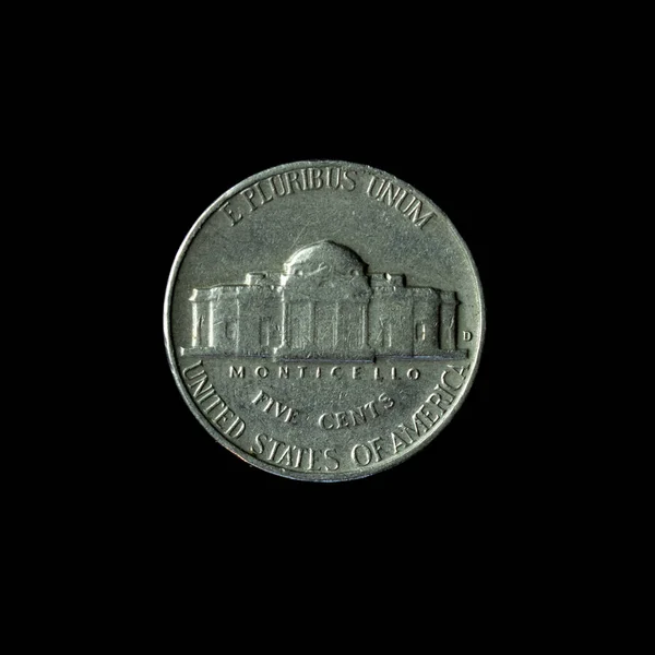 Five Cents Jefferson Nickel Ізольований Чорному Тлі — стокове фото