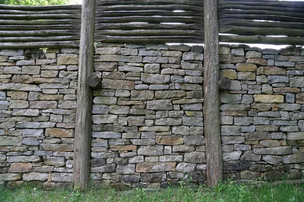 Rekonstruktion Den Keltiska Stadsmuren Nära Finsterlohr Tyskland — Stockfoto