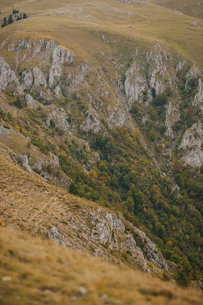 Kilátás Sziklás Hegyek Vlasic Bosznia Egy Komor Napon — Stock Fotó