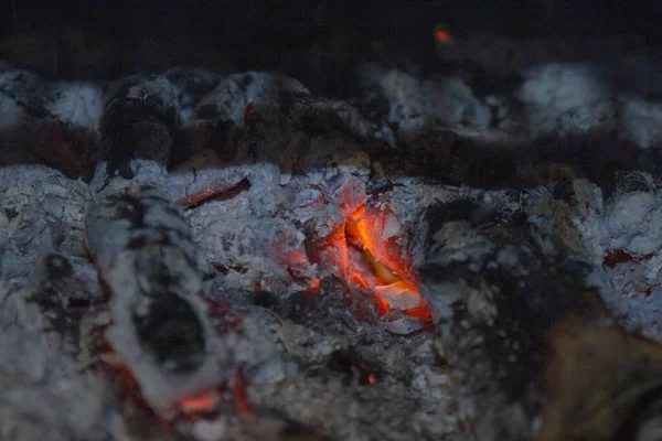 Closeup Shot Flaming Coals — Stock Photo, Image