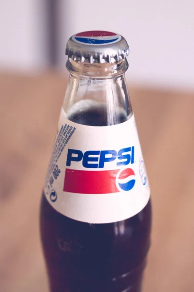 Poznan Polonia Octubre 2018 Primer Plano Una Bebida Pepsi Cola — Foto de Stock