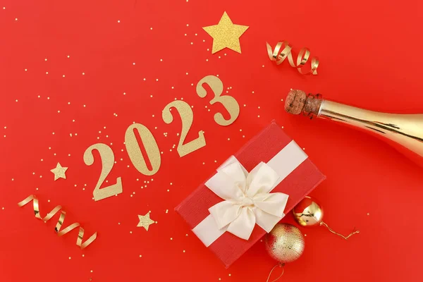Fondo Año Nuevo 2023 Con Números Dorados Adornos Champán Regalo — Foto de Stock