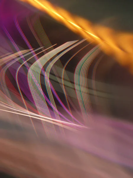 紫色の層の質感 明るい糸 緩やかな光の道 仮想ネットワーク 空間構造 — ストック写真