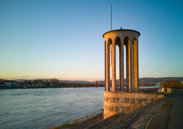 Tour Jauge Neuwied Allemagne Bord Rhin Avec Ciel Bleu Dans — Photo