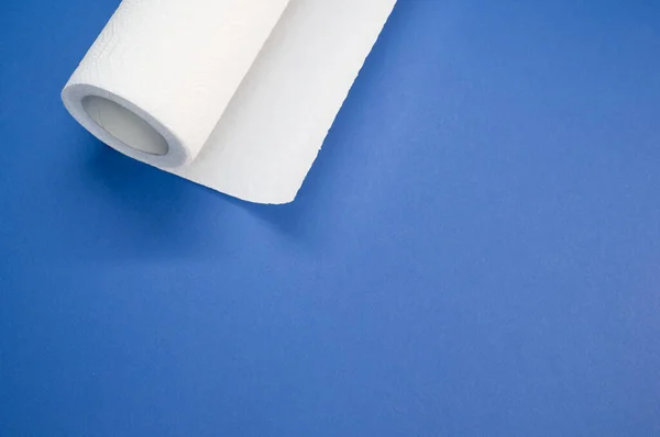 Kitchen Paper Roll Blue Background — Stock Photo, Image