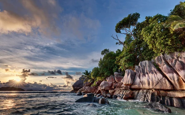 Błogosławiona Tropikalna Plaża Idealna Tapety — Zdjęcie stockowe