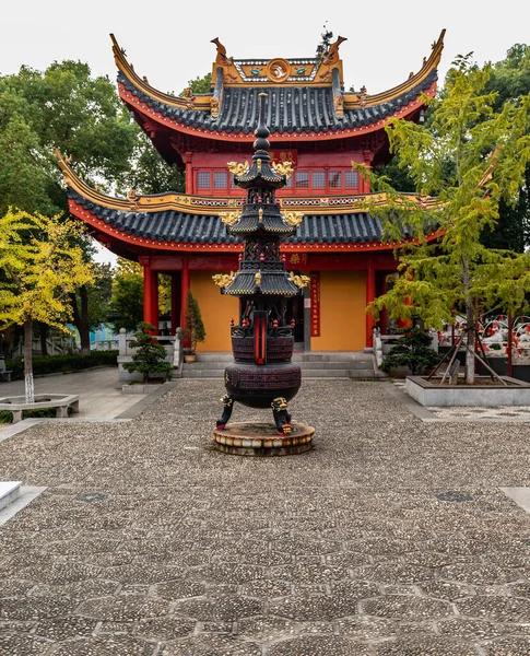 Tiro Vertical Templo Chinês — Fotografia de Stock