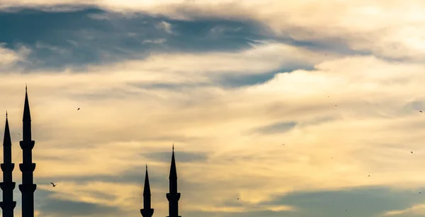 Abstract Image Shilouette Four Minarets Dramatic Cloudy Sky — Stock Photo, Image