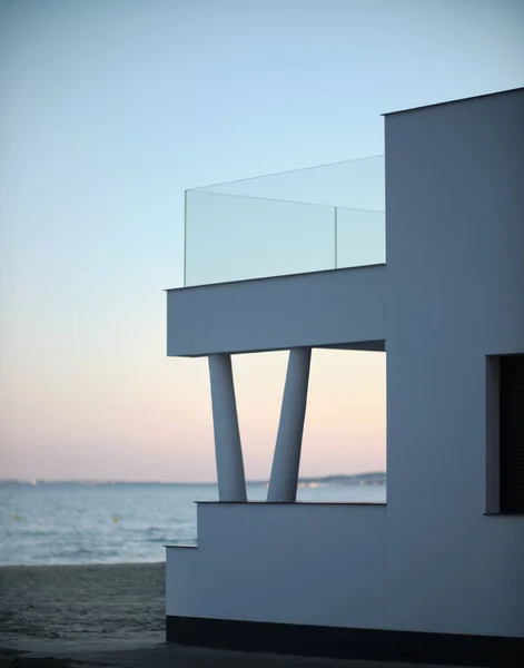Enfoque Selectivo Una Casa Residencial Moderna Playa Santa Pola España —  Fotos de Stock