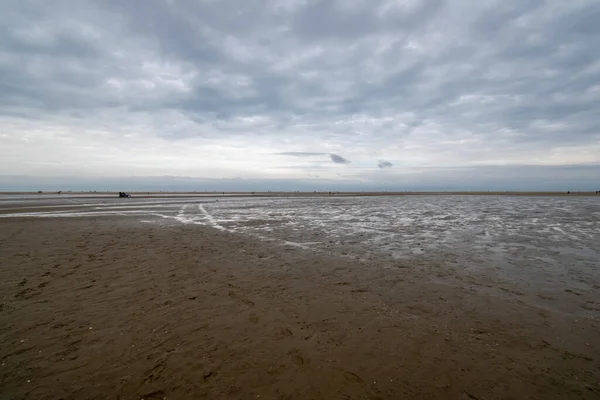 Fascynujące Ujęcie Piaszczystej Plaży Borkum Niemcy — Zdjęcie stockowe