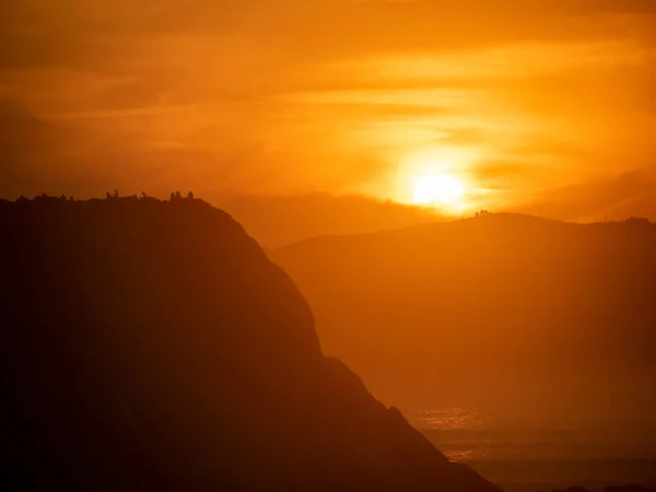 Spanya Zumaia Sahilinde Büyüleyici Bir Gün Batımı Görüntüsü — Stok fotoğraf