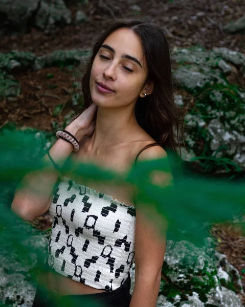 Vertical Shot Young Beautiful Caucasian Woman Her Eyes Closed Forest — Stock Photo, Image