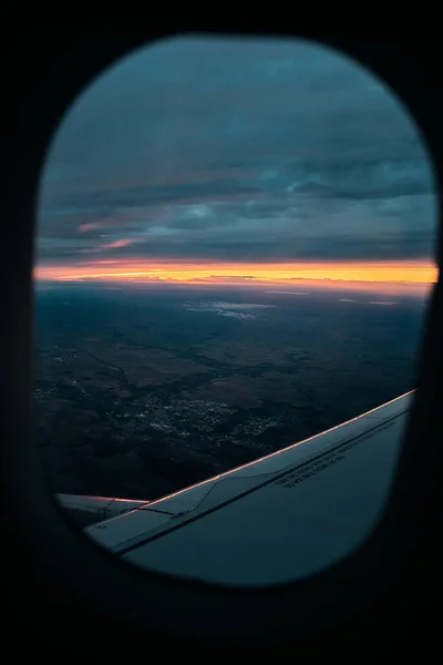 Una Vista Increíble Desde Avión Una Puesta Sol Entre París —  Fotos de Stock