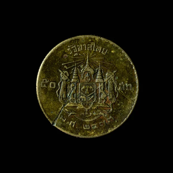Nahaufnahme Einer Alten Schmutzigen Münze Auf Schwarzem Hintergrund — Stockfoto