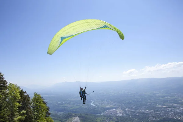 Beautiful Shot Paragliding Flight Bellegarde Sur Valserine Departing Sorgia Ain — Stock Photo, Image
