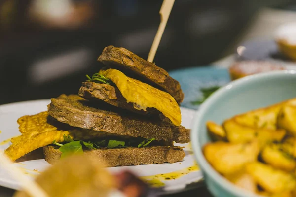 Primer Plano Una Hamburguesa Vegetariana — Foto de Stock