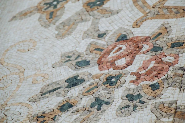 Una Messa Fuoco Selettiva Una Decorazione Mosaico — Foto Stock