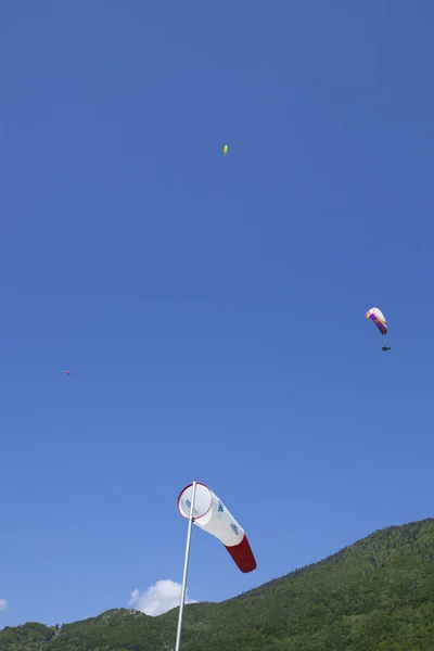 Beautiful Shot Paragliding Flight Bellegarde Sur Valserine Departing Sorgia Ain — Stock Fotó