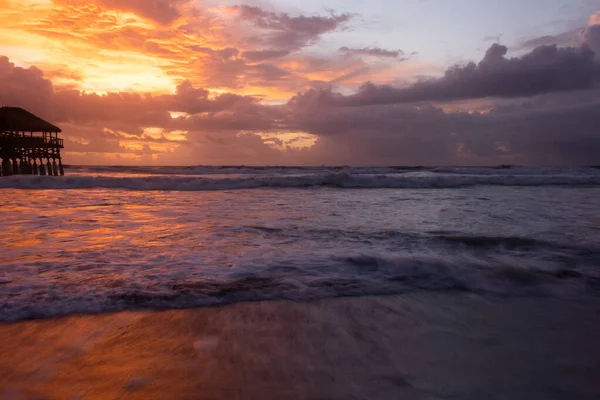 Cocoa Bea Estados Unidos Sep 2020 Moody Sunrise Pier Con — Foto de Stock