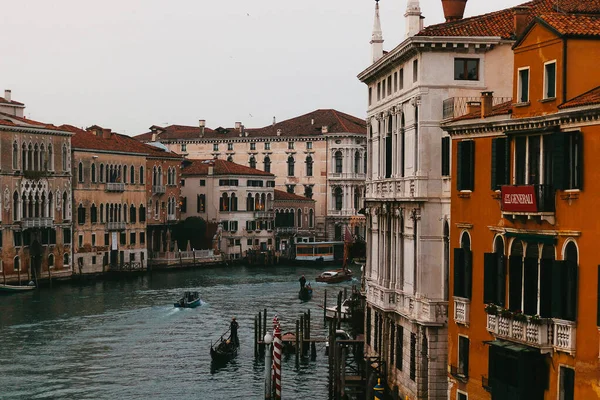 Uma Bela Foto Grande Canal Localizado Veneza Itália — Fotografia de Stock