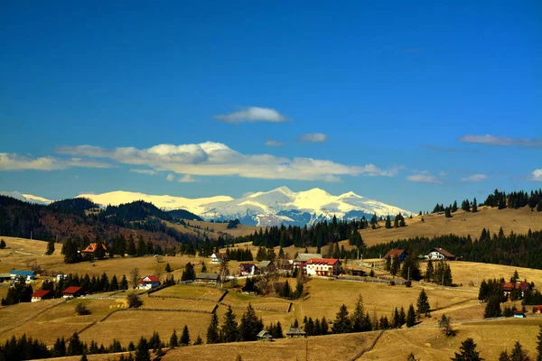 Colpo Angolo Alto Una Zona Rurale Vicino Passo Tihuta Romania — Foto Stock