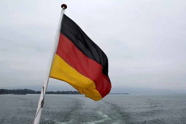 德国国旗在船上的特写镜头 — 图库照片