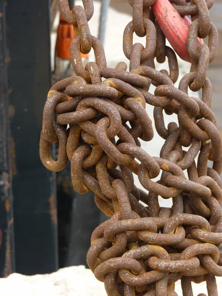 Vertical Shot Metal Hook Chains Attached — Stock Photo, Image