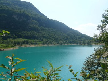 Lago di Tenno İnanılmaz kristal su