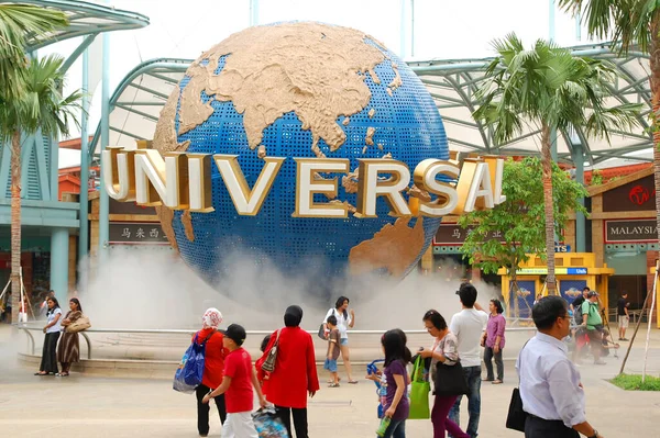 Sentosa Abril Universal Studios Singapore Rotating Globe Abril 2012 Sentosa — Foto de Stock