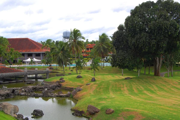 Batangas Juni Konferenzsaalfassade Umgeben Von See Bäumen Und Golfplatz Mount — Stockfoto