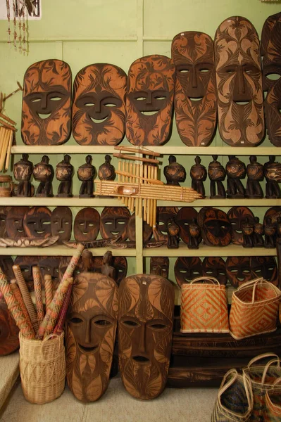 Palawan Marzo Coron Souvenir Gift Shop Wood Mask Display Marzo — Foto de Stock