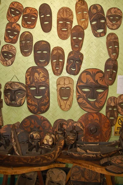 Palawan Марта Выставка Деревянных Масок Сувенирных Магазинов Coron Марта 2012 — стоковое фото