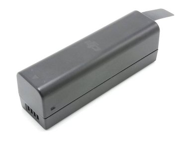 MANILA, PH - 23 Haziran - Osmo mobil gimbal için DJI akıllı pil 23 Haziran 2020 tarihinde Manila, Filipinler.