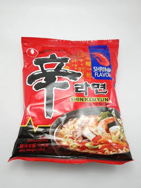 Manila Julio Nongshim Shin Ramyun Shrimp Flavor Noodles Julio 2020 —  Fotos de Stock