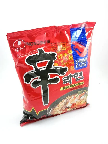 Manila Juli Nongshim Shin Ramyun Shrimp Flavor Nudlar Juli 2020 — Stockfoto