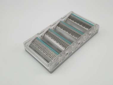 QUEZON ŞEHRİ, PH - 28 Temmuz - Schick quattro titanyum tıraş bıçakları 28 Temmuz 2020 'de Quezon City, Filipinler.